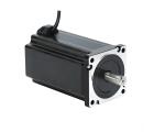 Motor de passo NEMA34 86AM120-14 com torque 12Nm, corrente de fase 6,0A, ângulo de passo 1,8°, flange 86mm, eixo 14mm, comprimento 155mm, peso 5,1kg, resistência 1,6Ω, indutância 8,3mH e proteção IP40