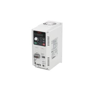 Inversor de frequência KC100-2S-0R75G monofásico com potência 0,75kW, tensão entrada 180-260VAC, saída 0-600Hz, interface RS485 MODBUS e proteção IP20